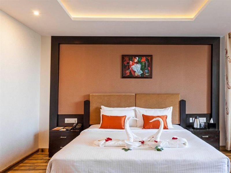 Sterling Kufri Hotel Екстериор снимка